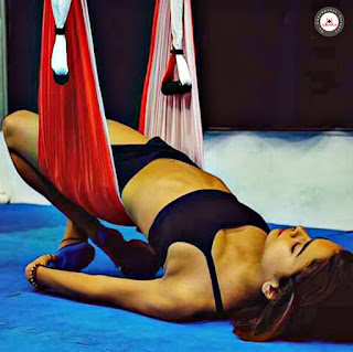 yoga aereo, aeroyoga, aero yoga, yoga, air yoga, aerial yoga, argentina, beunos aires, lomas de zamora, santa fe, cordoba, mendoza, salud, certificacion, profesorado