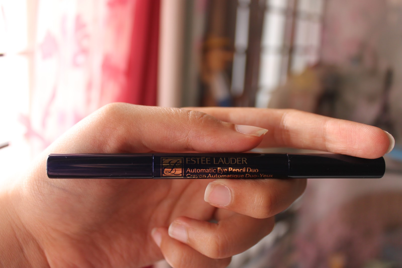 BeAuTy UnLeAsHeD bY SHAZ Estee Lauder Automatic Eye Pencil Duo Review