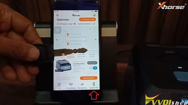 Xhorse Key Reader Identify 7 Car Keys Fast  5