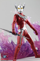 S.H. Figuarts Ultraman Taro 35