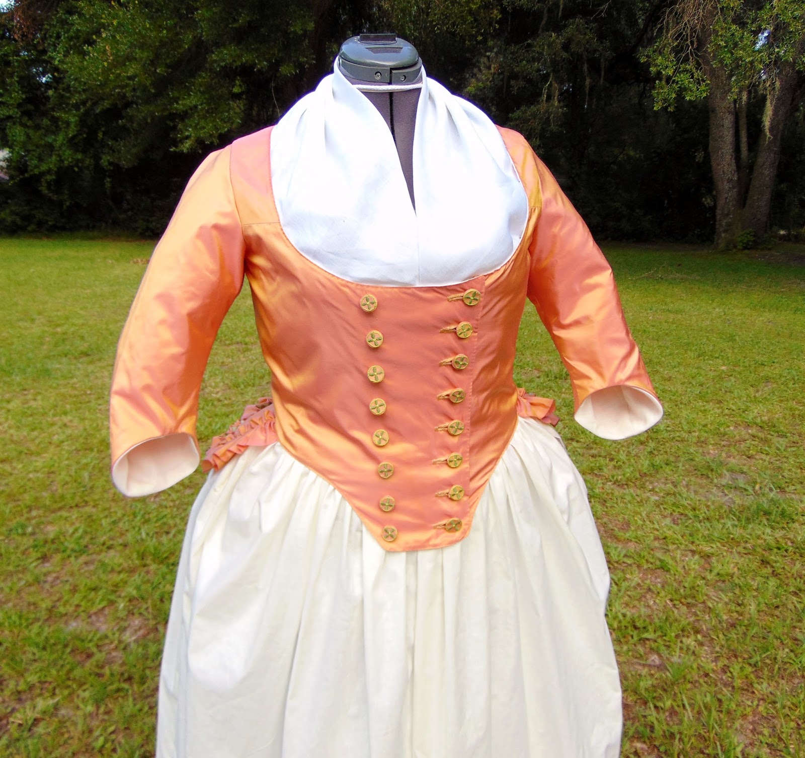 The Antique Sewist 1788 Pierrot Jacket & Petticoat Shot silk Taffeta