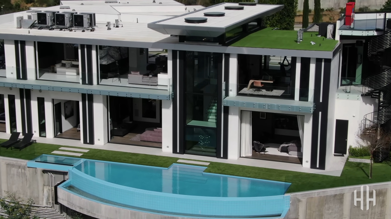 59 Photos vs. 1622 Viewmont Dr, Los Angeles vs. Luxury Mansion Interior Design Tour