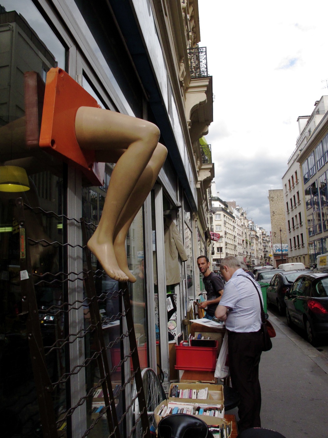 Paris Cheapskate: Cheap Shopping: Interloque Junk Shops