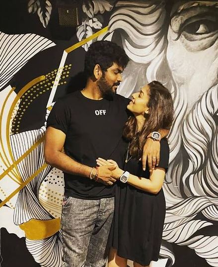 Nayanthara and Vignesh Shivan confirm their Engagement