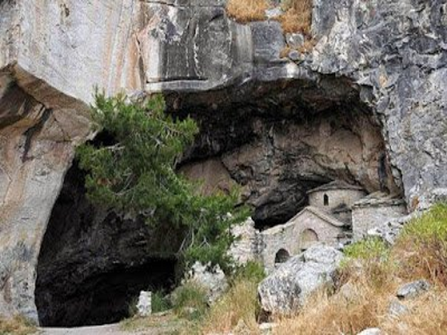 Τα σφραγισμένα σπήλαια της Ελλάδας - Γιατί απαγορεύεται η είσοδος;