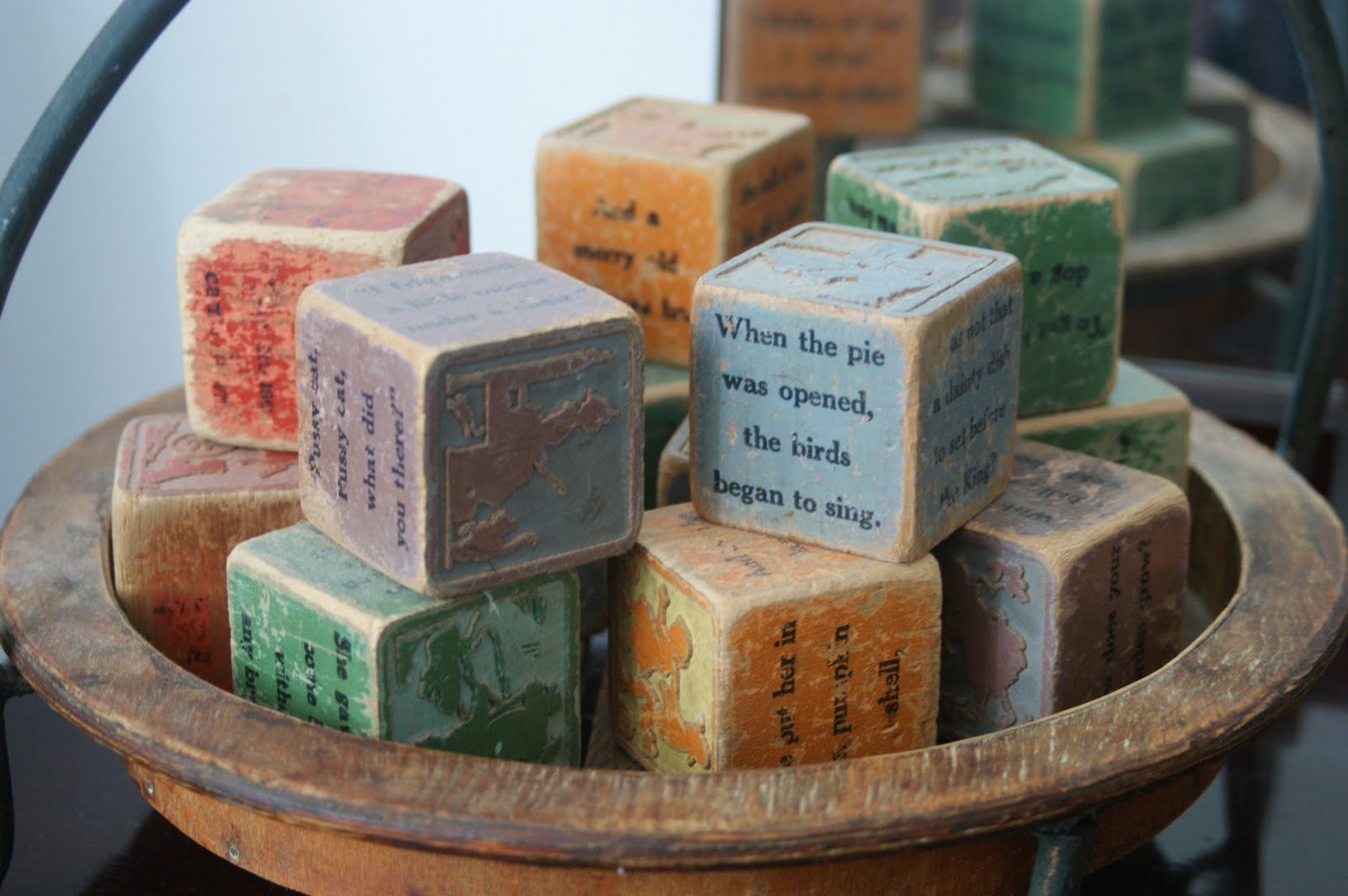 The Elegant Thrifter Vintage and Thrift Shopping, Decorating and