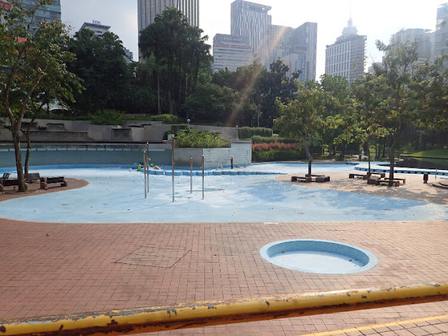 kolam renang klcc park malaysia