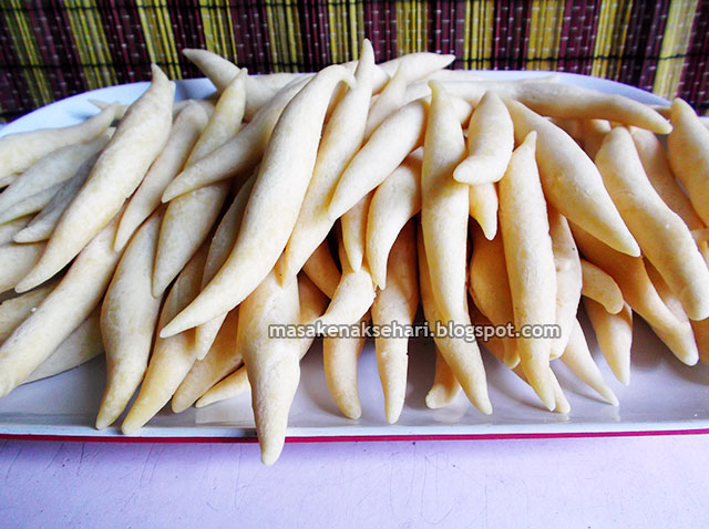 Resep Lezat dan Mudah: Cara Membuat Kue Gabus Keju yang Renyah dan Nagih di Rumah