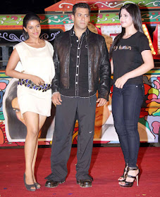 zarine khan in ready song character. Photos - Salman Khan, Asin and