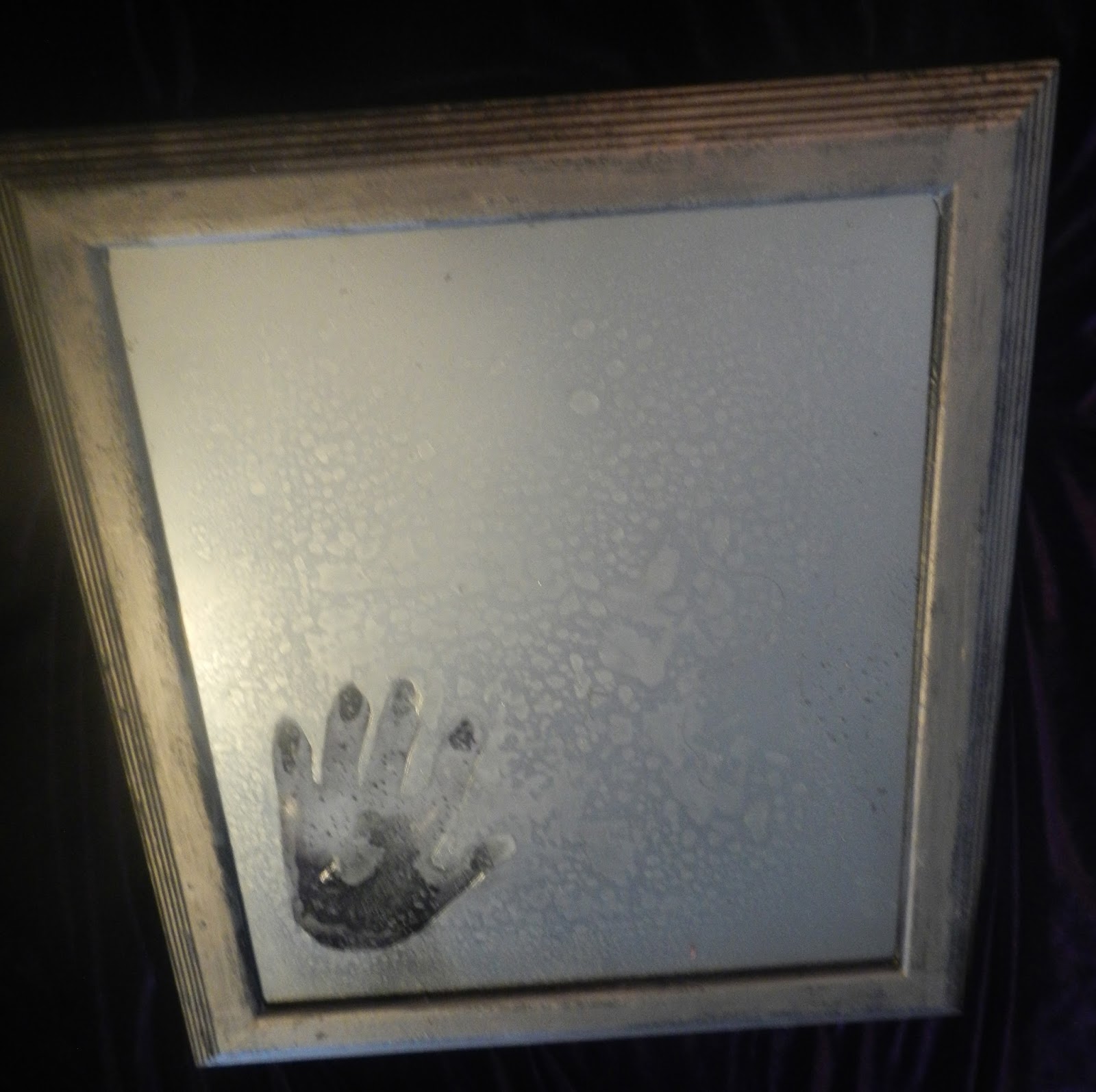 How To Make A Haunted Mirror How To Make A Haunted Mirror