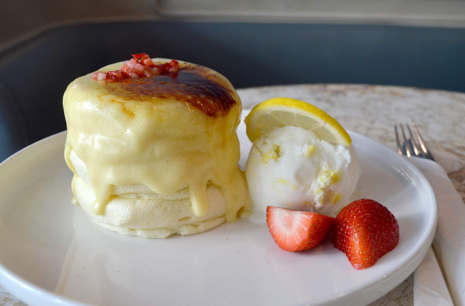 Trying Souffle Pancakes at Fufu Pancake Cafe in Vancouver