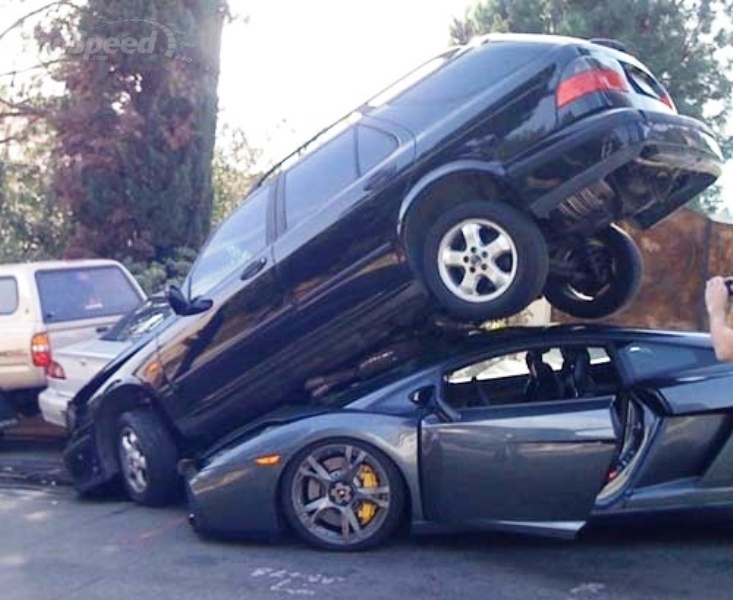 Lamborghini suv