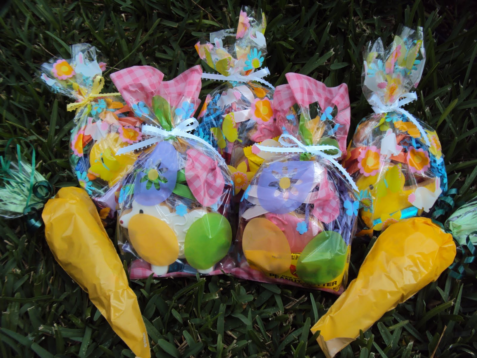 kassidy's kreations Moanalua High School Craft Fair this Saturday!! )