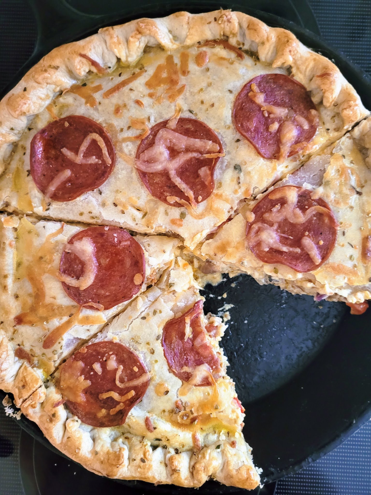 Hot and Cold Running Mom Just my Stuff Pizza Pot Pie