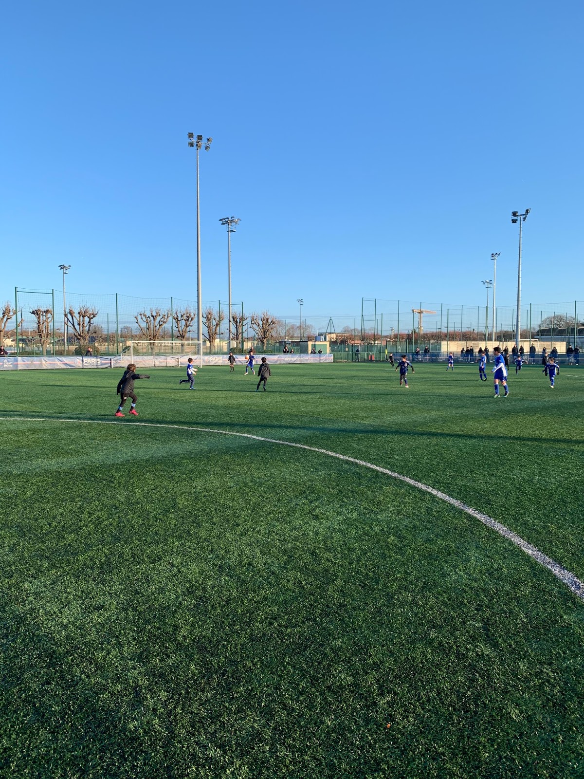 Nscスポーツクラブ 親善試合 パリ サンジェルマンホームグラウンド