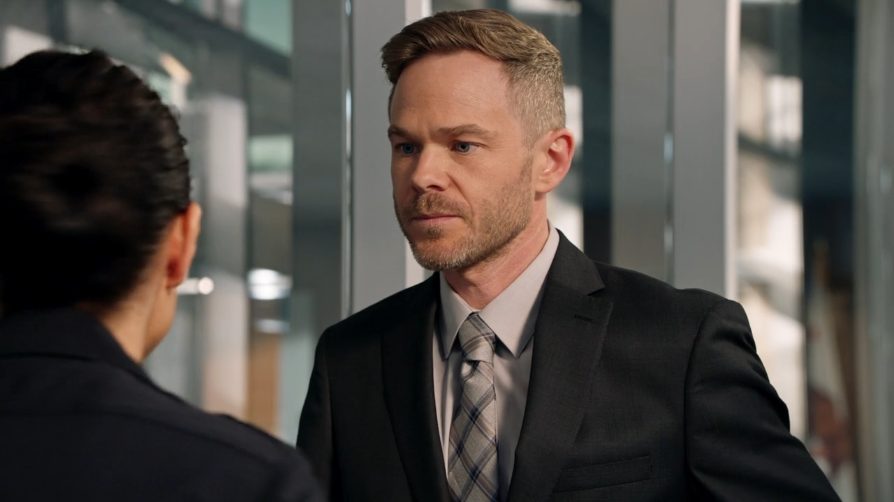 Shawn Ashmore on The Rookie (2019) DC's Men of the Moment