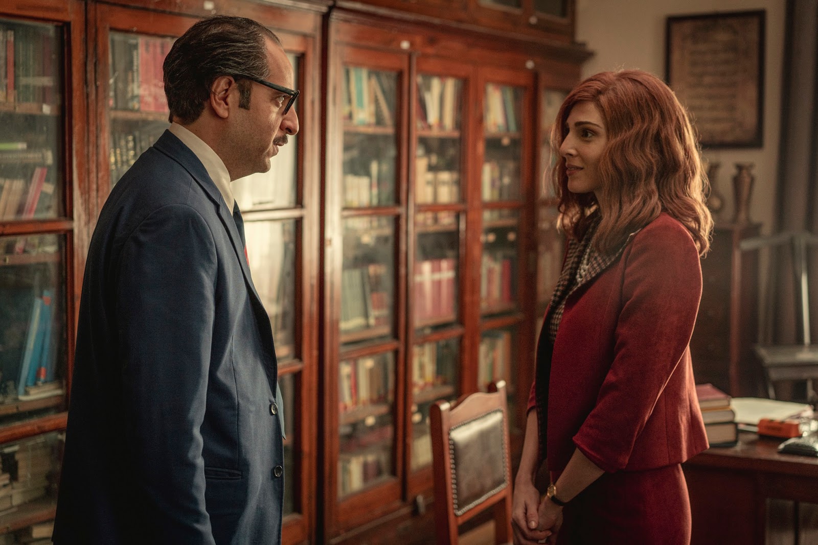 NETFLIX RELEASES THE FIRST LOOK IMAGES OF “PARANORMAL” Florence