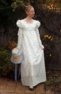http://tiarayel.blogspot.com.au/2014/12/regency-day-dress-ii.html