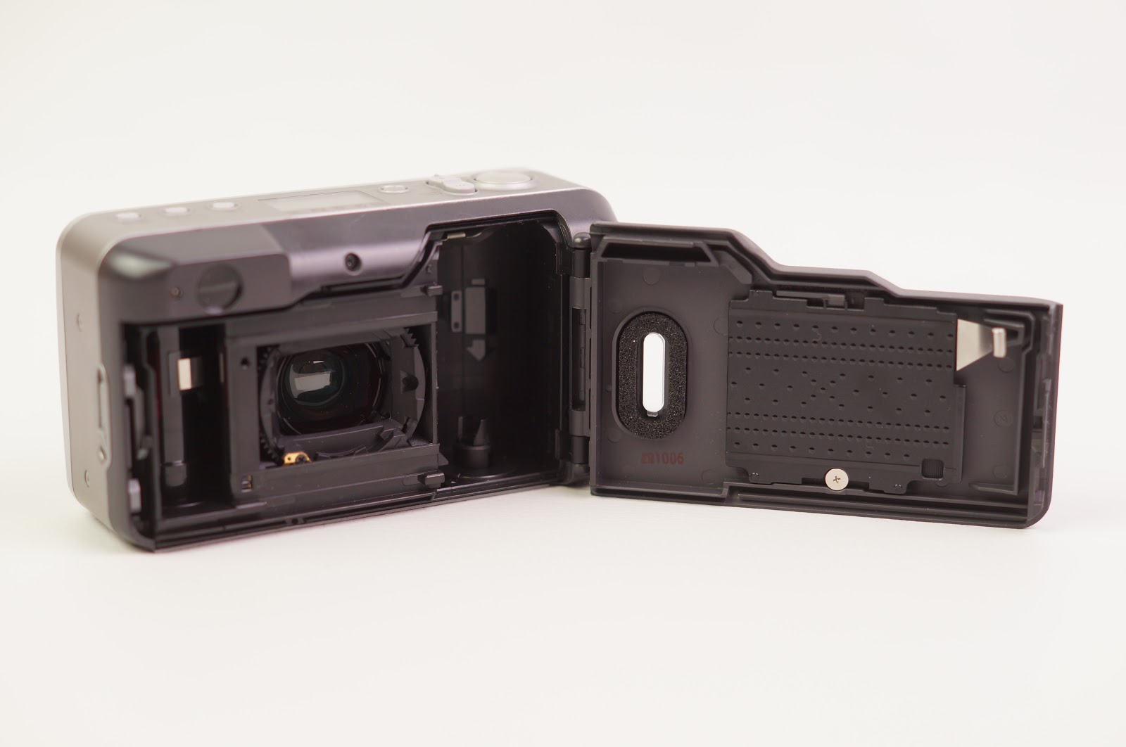 Canon Sure Shot 90U 35mm Point & Shoot Film Camera