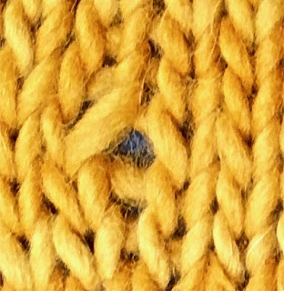 Hole in knitting due to enlarged stitch. TECHknitting.com