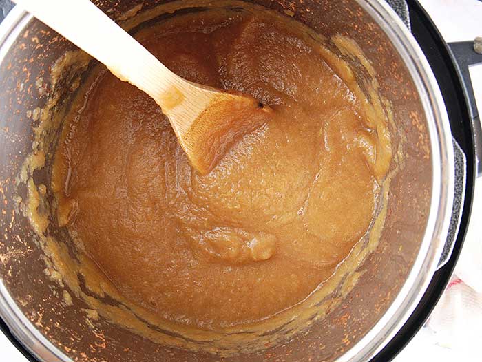 Instant Pot Honey and Cinnamon Applesauce Recipe Sugar Free