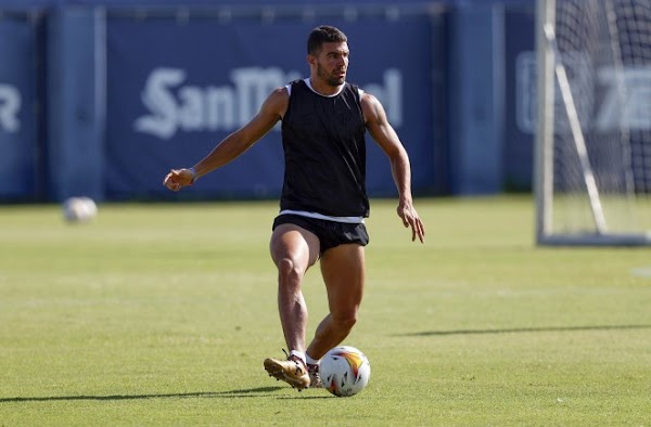 Málaga, Alexander González es titular con Venezuela ante Argentina