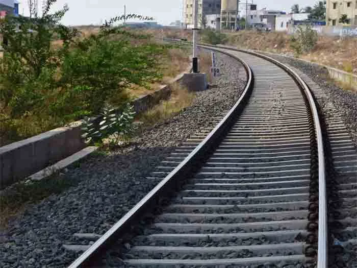 Rajasthan: Elderly Couple Kill Themselves Over Fear of Spreading Coronavirus to Grandson, Jaipur, Rajasthan, News, Local News, Dead Body, Railway Track, National