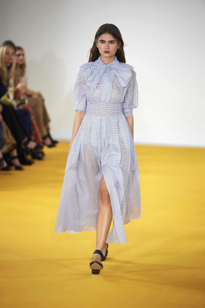 Runway | Emilia Wickstead Spring 2017 Ready-to-Wear | Cool Chic Style ...