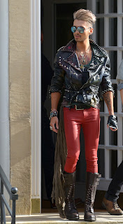 Long legs, where do you draw the line?