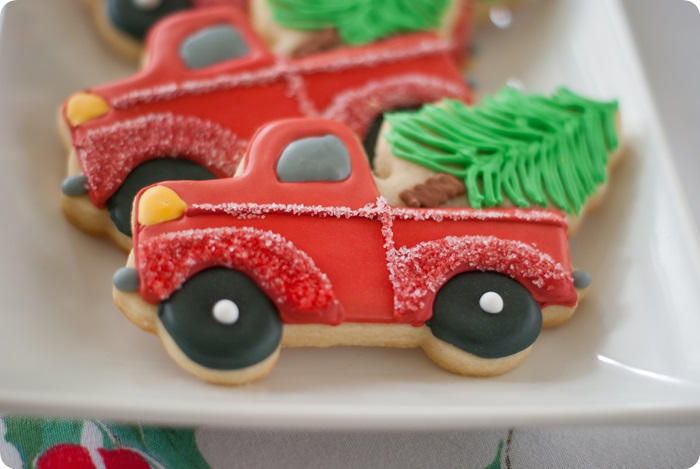 trucks with christmas trees cookies, decorating tutorial and link to cookie cutter