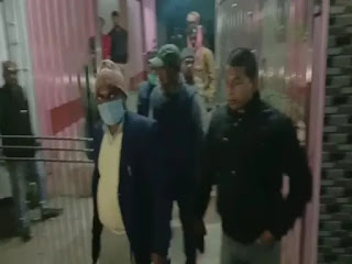 एक्साइज इंस्पेक्टर के दो आवास पर निगरानी विभाग की टीम ने की छापेमारी, जानें- क्या है पूरा मामला? एक्साइज इंस्पेक्टर के दो आवास पर निगरानी विभाग की टीम ने की छापेमारी, जानें- क्या है पूरा मामला?