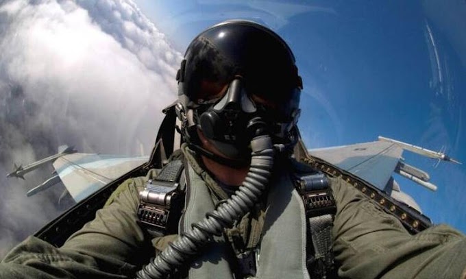 Παρέλαση 25ης Μαρτίου: Το συγκινητικό μήνυμα του πιλότου της ομάδας «Ζευς»