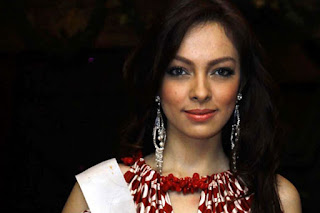 Biografi Reisa Kartikasari