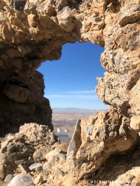 Hiking to Matt's Arch & Meridian Peak