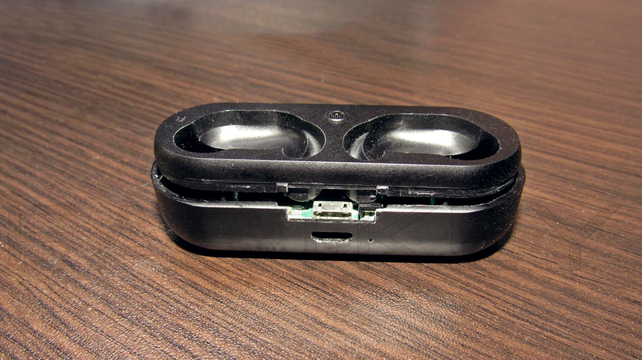 юсб зарядка для беспроводных наушников. зарядник для наушники беспроводные xiaomi. Wireless earbuds charging box беспроводные наушники. кейс для наушников элари. наушники tws19 dsp intelligent.