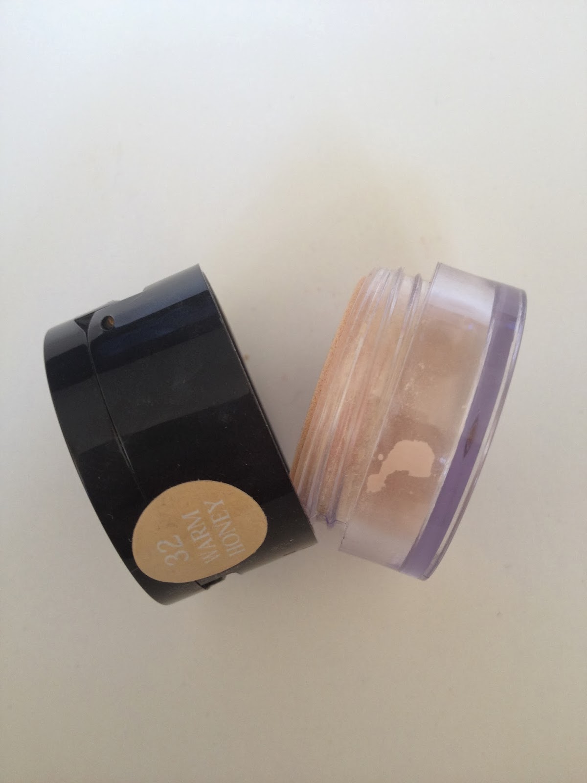 Meggie and her eternal makeup love Manhattan 2 in 1 Concealer & Fixing