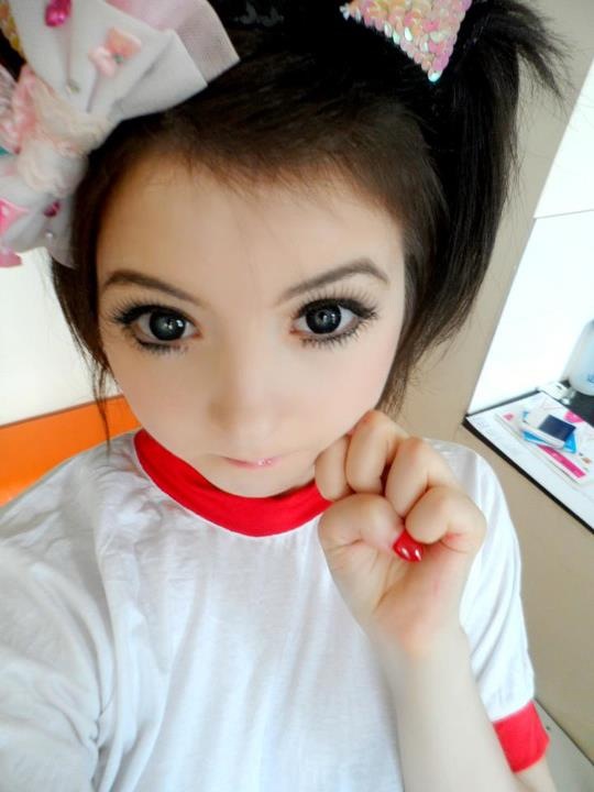 Живая кукла видео. Винус Анджелик Живая кукла. Девушки куклы живые. Живые куклы в Японии. Живые куклы кореянки.