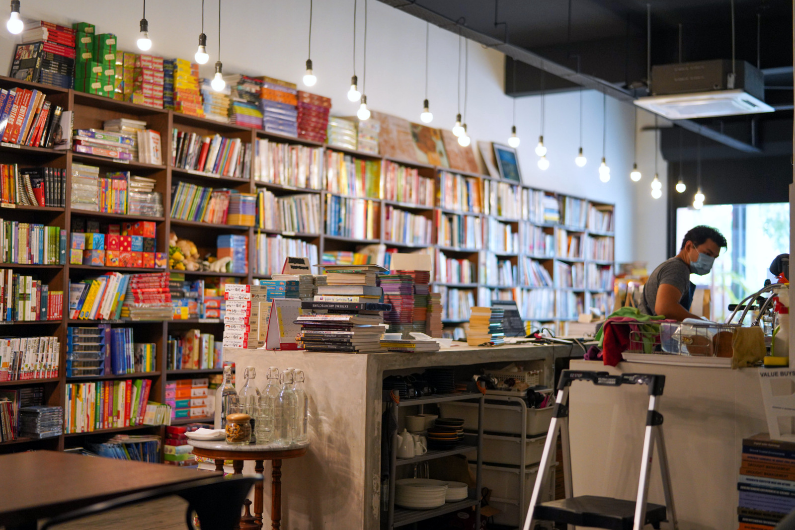 pages book cafe, ara damansara