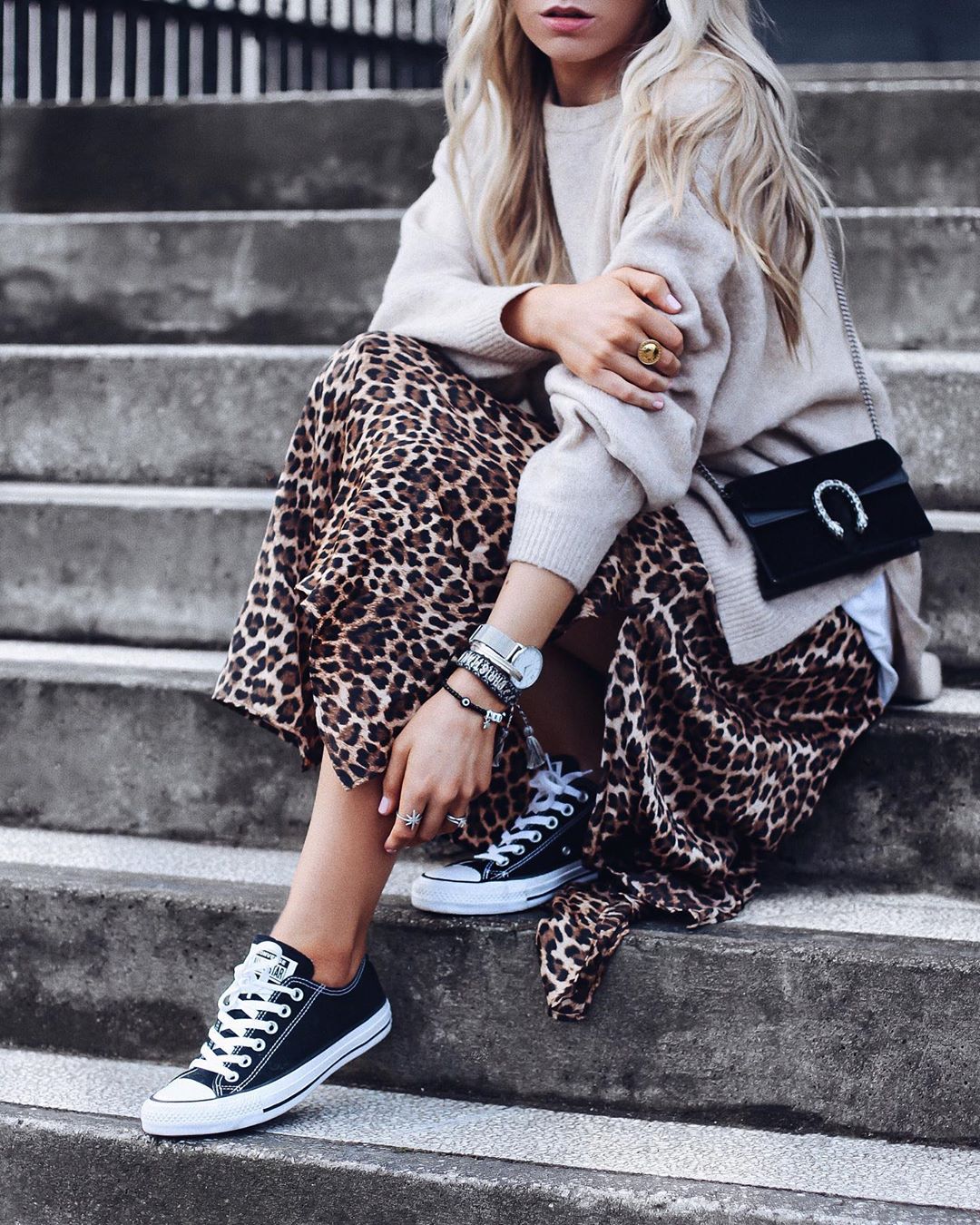 Le Fashion: We’re Loving This Casual Chic Outfit Combo