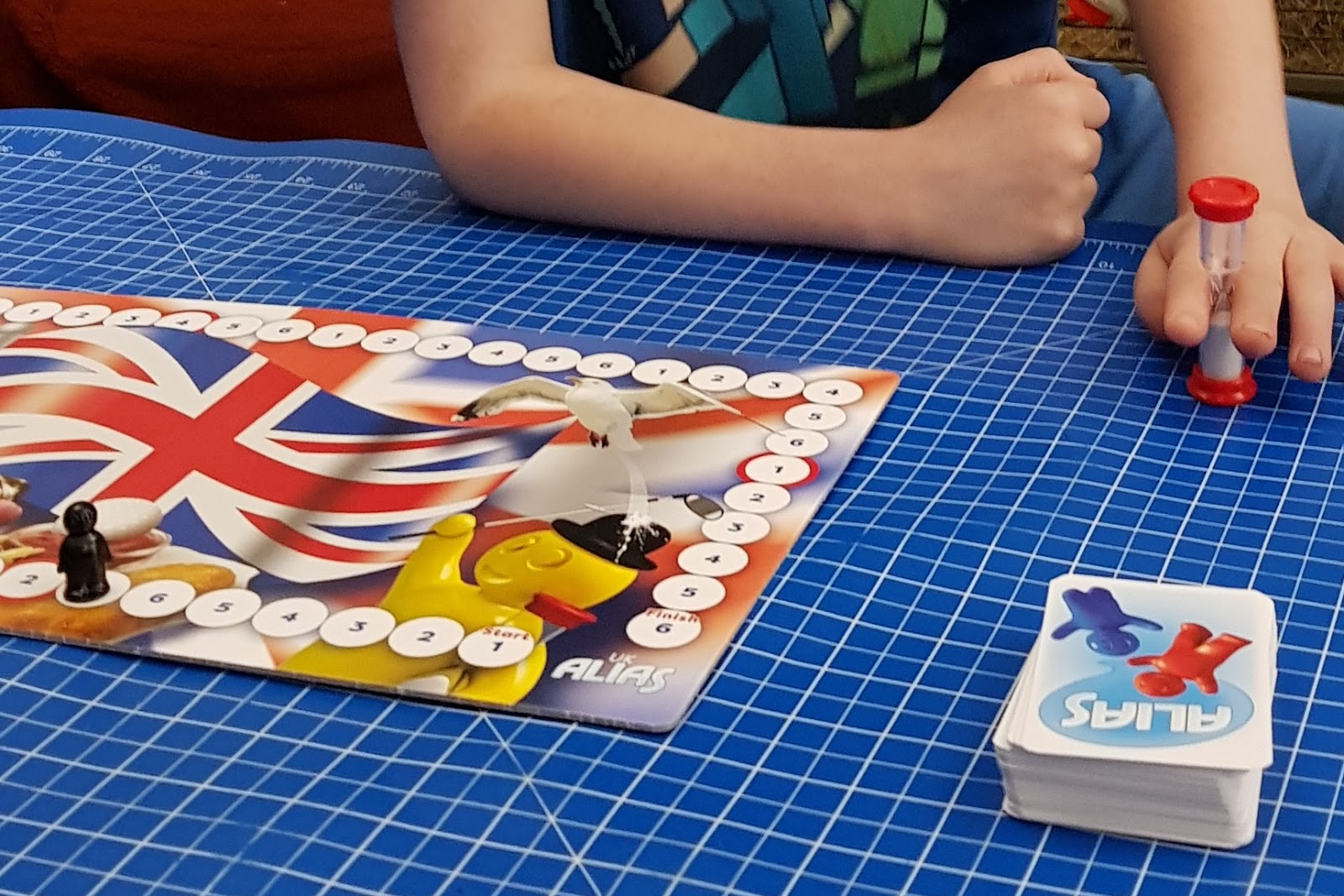 The Brick Castle Original ALIAS And UK ALIAS Family Board Game Reviews