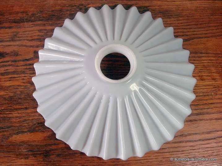 Lampe De Bureau Miniature Fonctionnelle 12V - Échelle 1:12 Pour Maison De Poupée - Abat-jour Tulipe