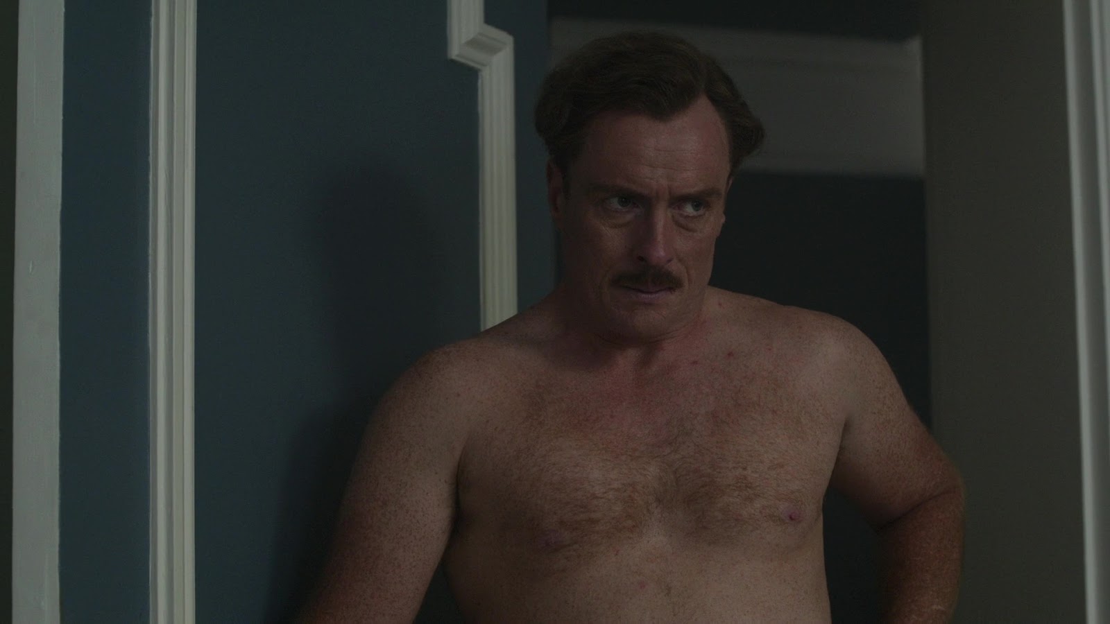 Toby Stephens shirtless in And Then There Were None 1-02 "Episode #1.2...