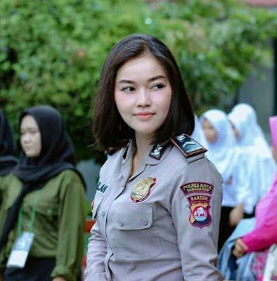 Model Rambut Untuk Wajah Bulat Model Rambut Untuk Wajah Bulat