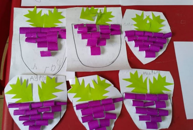 Menggunting dan Menempel Tema Tanaman DOKUMEN PAUD