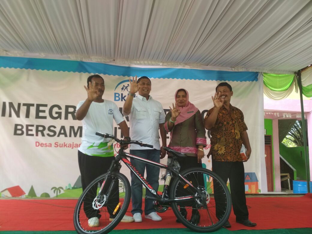 BagiBagi Sepeda Semarakkan Kampung KB Serdang Bedagai