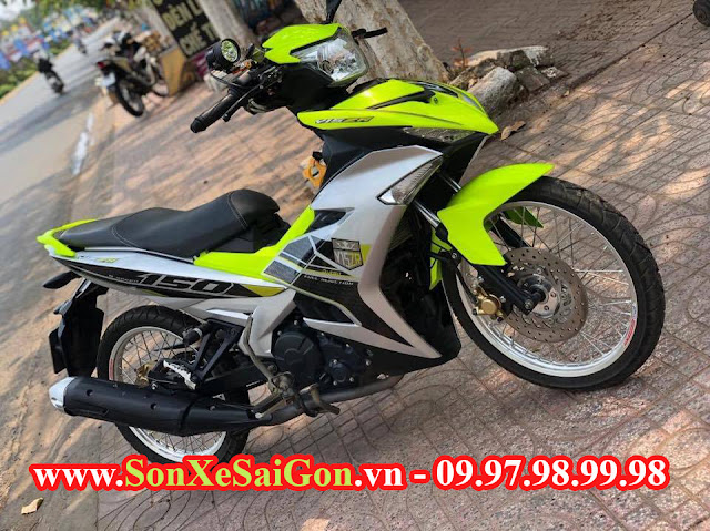 Mẫu sơn xe máy Exciter 150 màu xanh dạ quang phối xám Mẫu sơn xe máy Exciter 150 màu xanh dạ quang phối xám