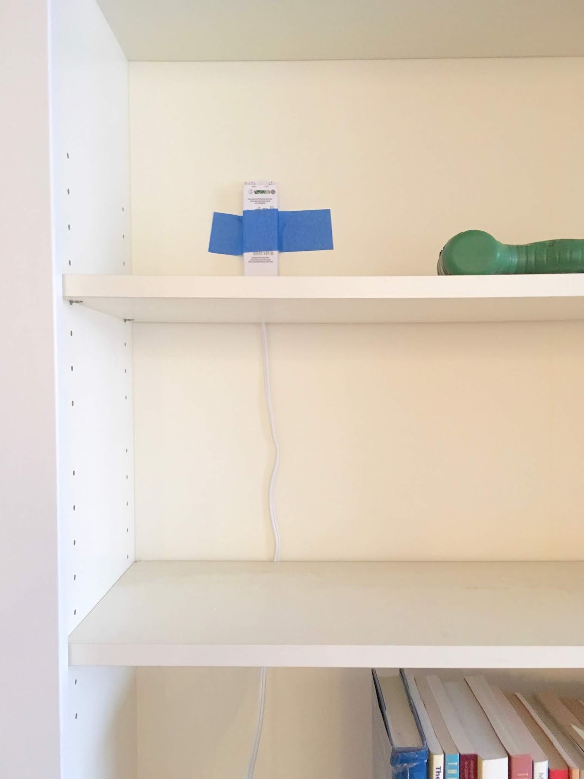 Renov8or: Installing LED Accent a of Bookcases—Easy DIY
