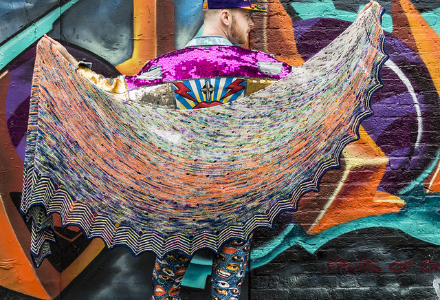 A Really Good Yarn: Dotted Rays - Speckled Fade