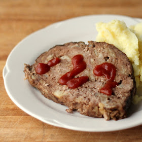 Cookistry: Why, yes, it actually is my mom's meatloaf