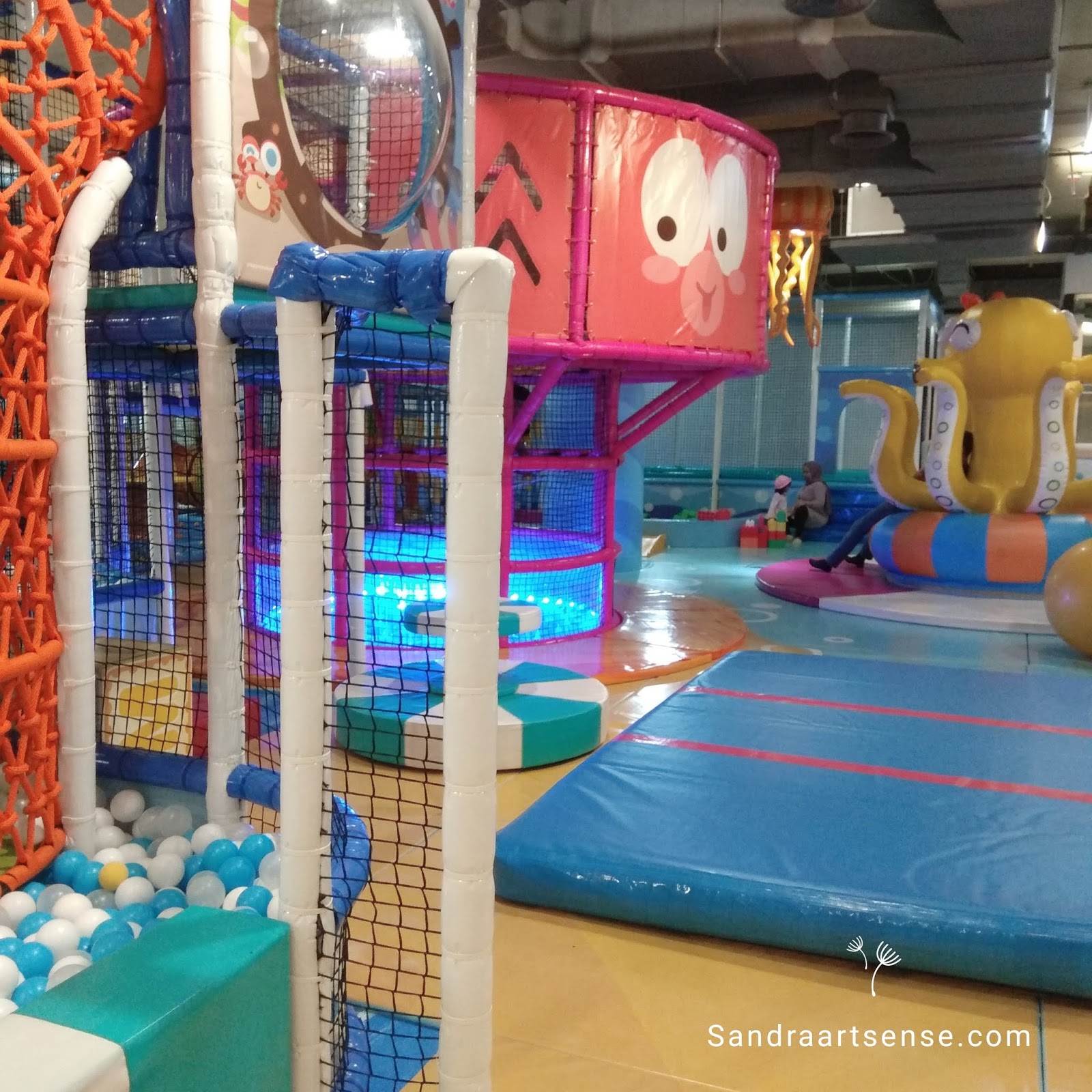 Petualangan Gentra di Joy n Fun Kids Playground